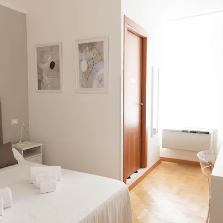 Casa Orange B&B Alojamento de Acomodação e Pequeno-almoço Roma