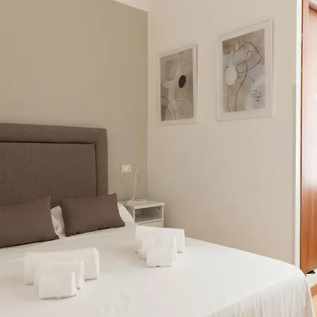 Alojamento de Acomodação e Pequeno-almoço Casa Orange B&B *